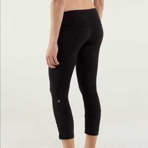 Lululemon Practice Daily crop leggings